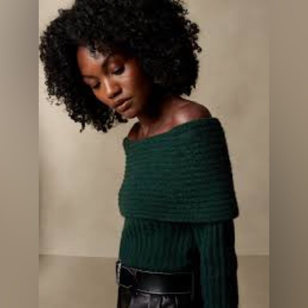 NWT Banana Republic Off the Shoulder Sweater